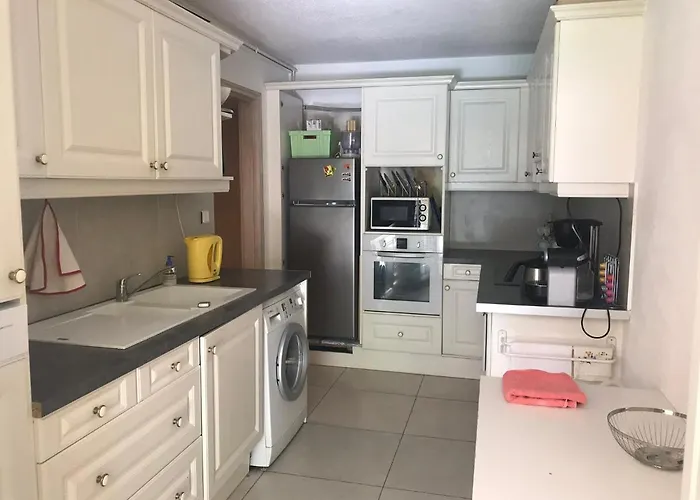 Les Campanieres * Hyères